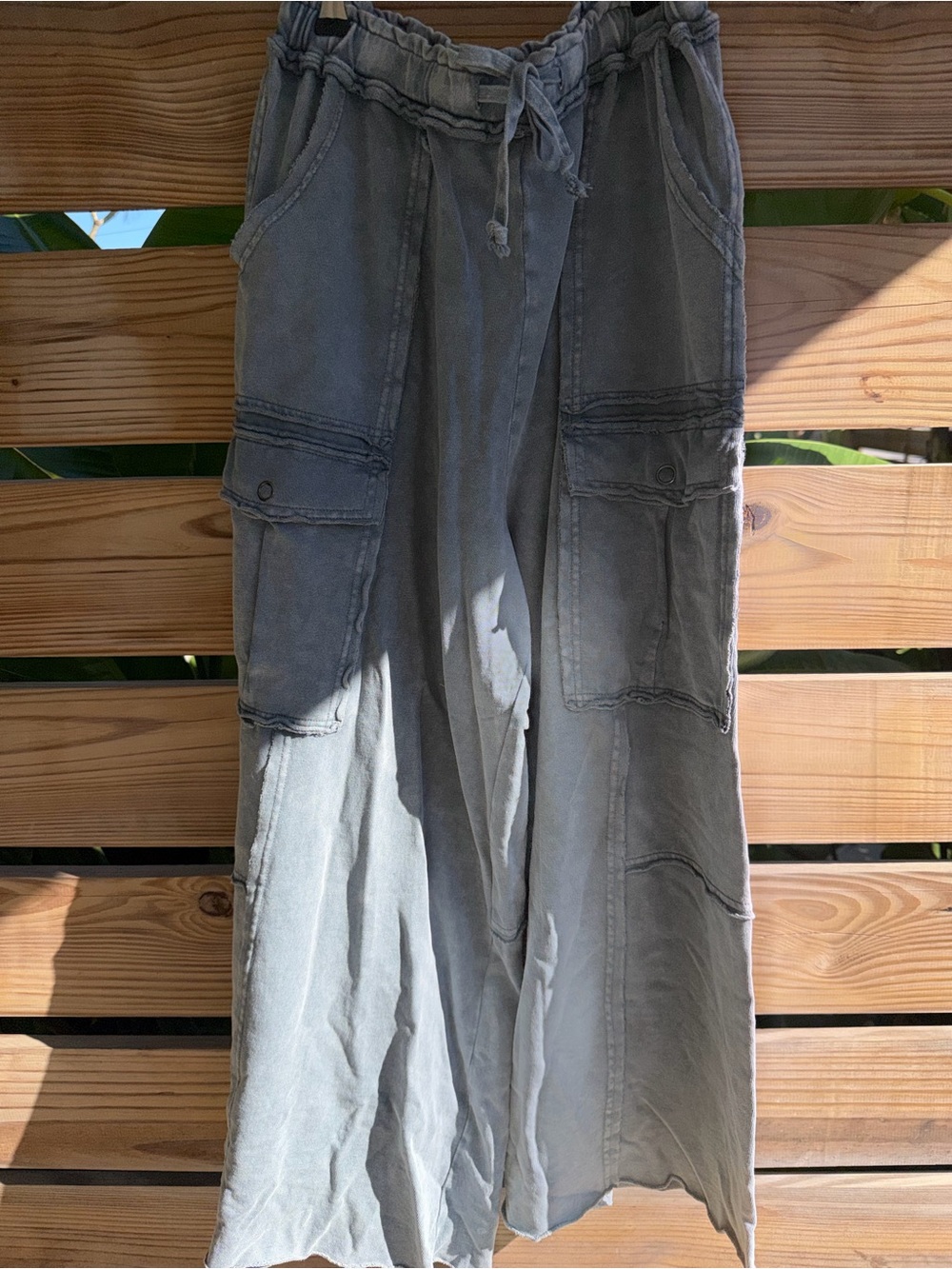 Women’s Casual Cargo Drawstring Pants - Gray